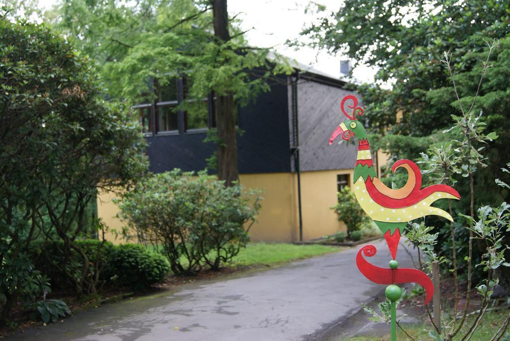 Zimmerfrei Wuppertal Kronenberg Exterior foto